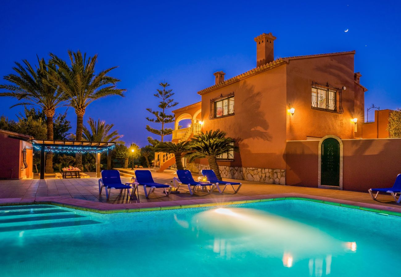 Villa a Javea - Villa Roja